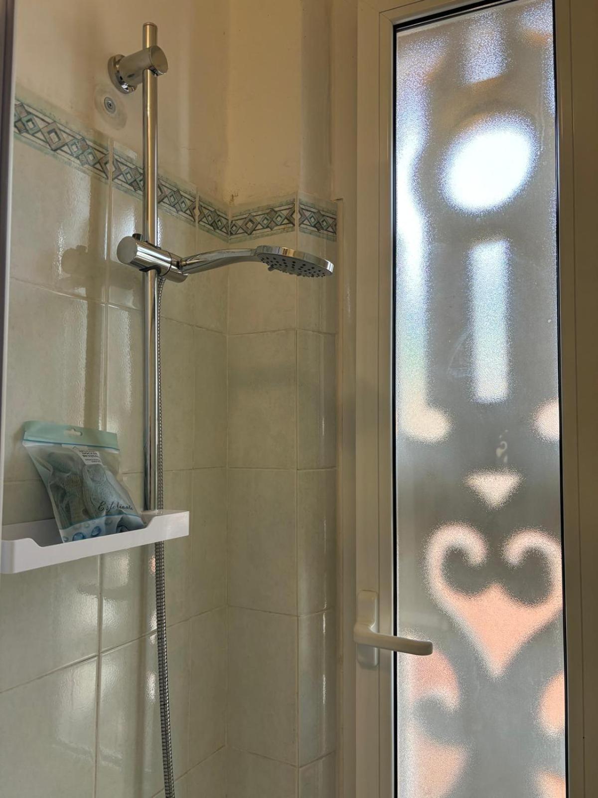 Glitter Home لا سبيتسْيا المظهر الخارجي الصورة