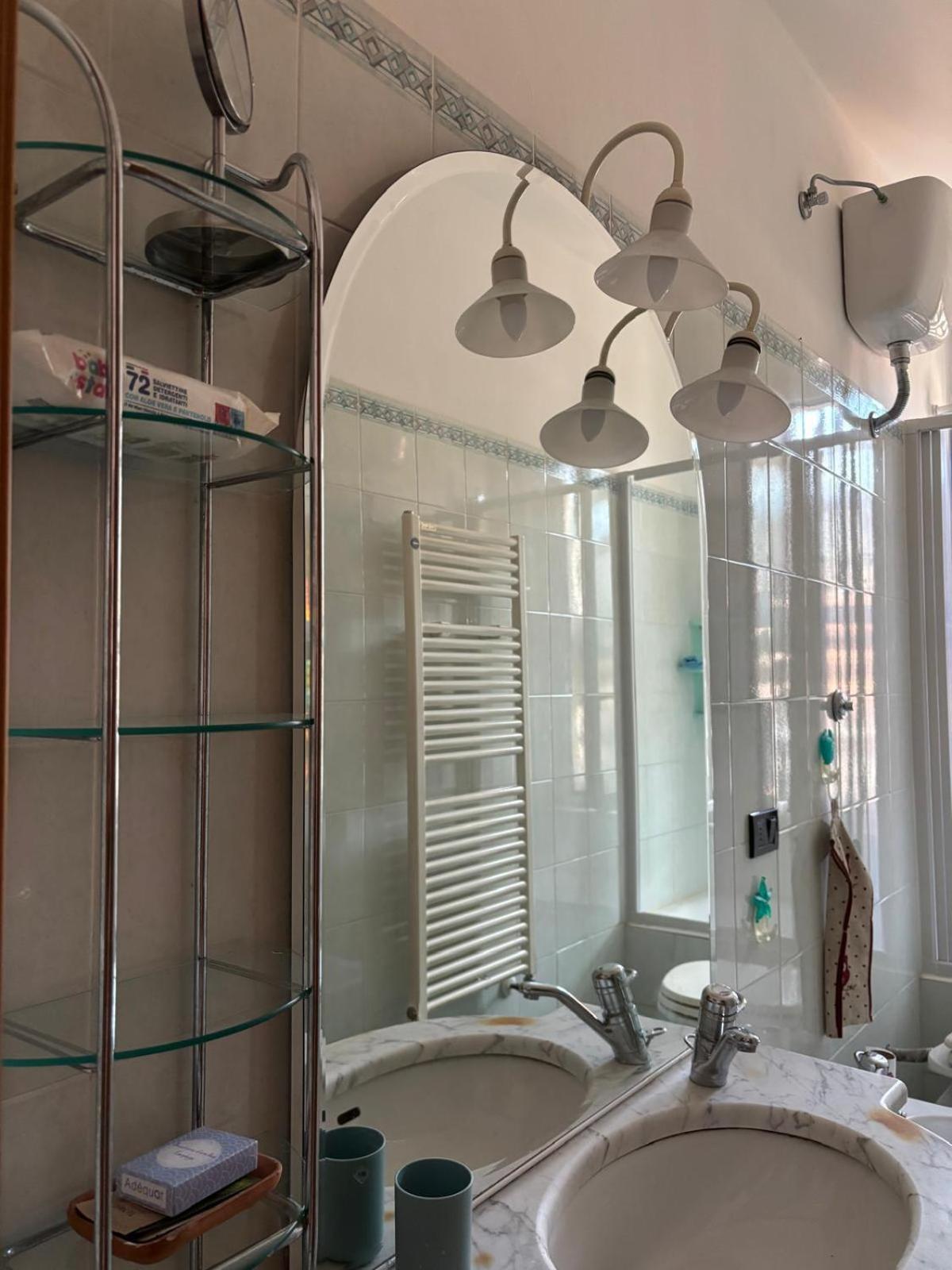 Glitter Home لا سبيتسْيا المظهر الخارجي الصورة